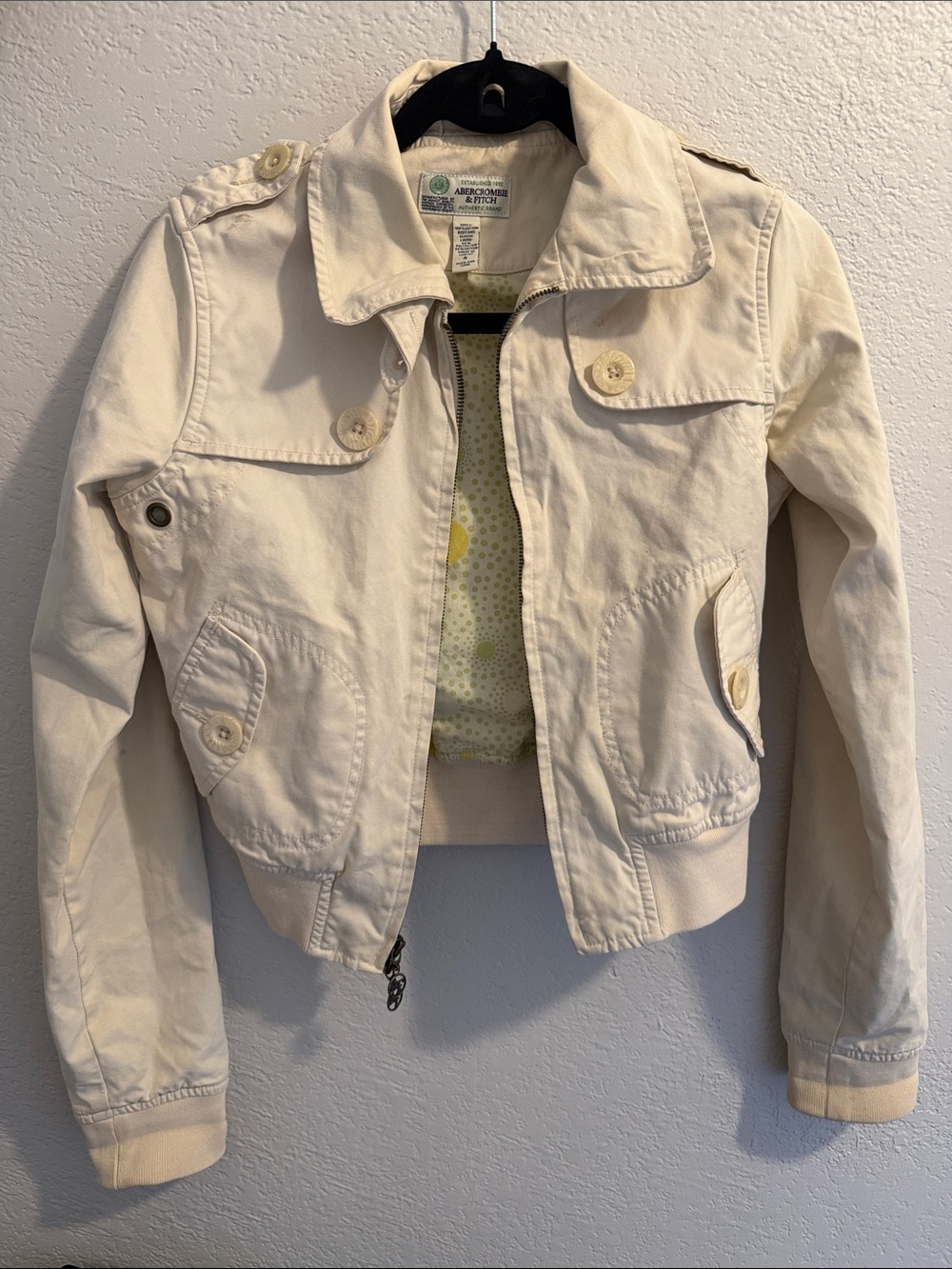 Abercrombie & Fitch Women's Cream Cropped Bomber Jacket